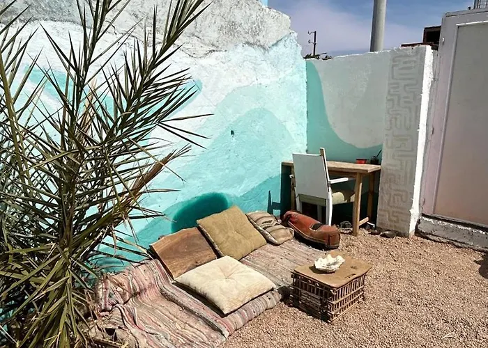 House Private Garden *